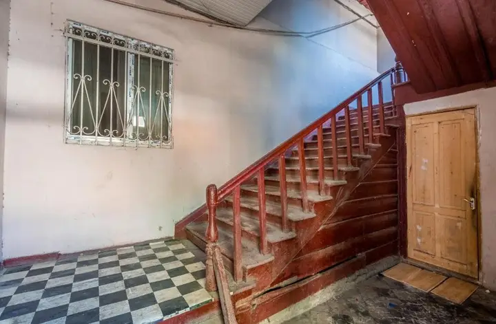 Тбилиси: Proper Apartments Vintage 2Br Apartment Near Liberty Square