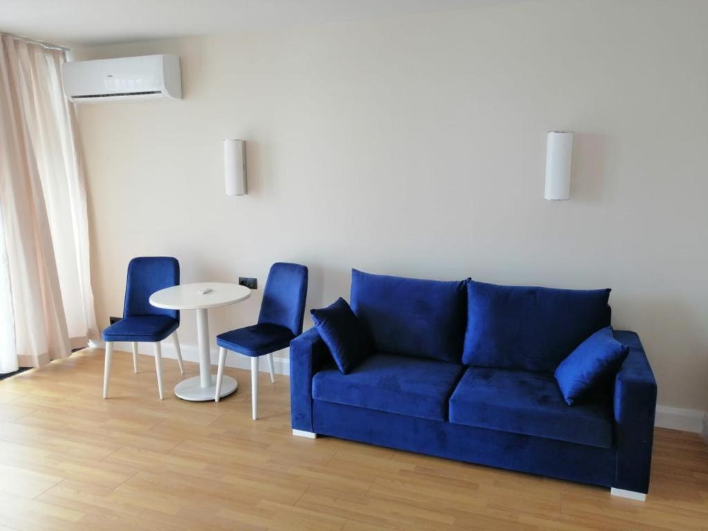 Батуми: Sea View Luxury 2 Bedroom Apartment.
