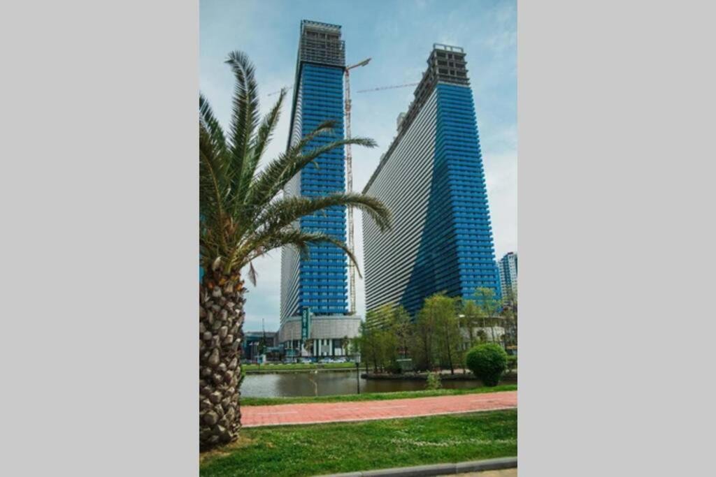 Батуми: The Best Apartment Orbi City 26Th