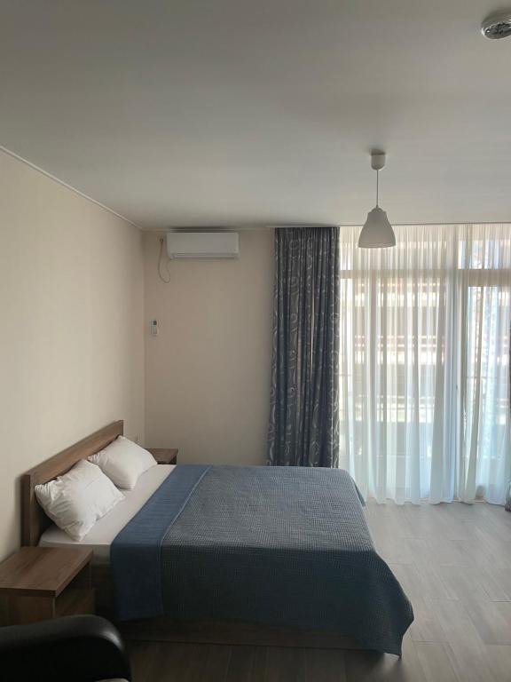 Батуми: Sea View Apartments Studio