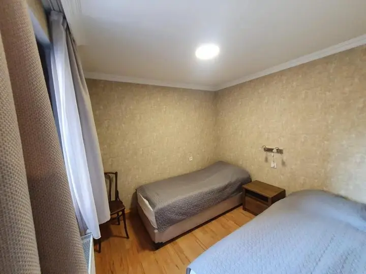 Тбилиси: Private House, In The Middle Of The City, In 10 Min. To Fabrika