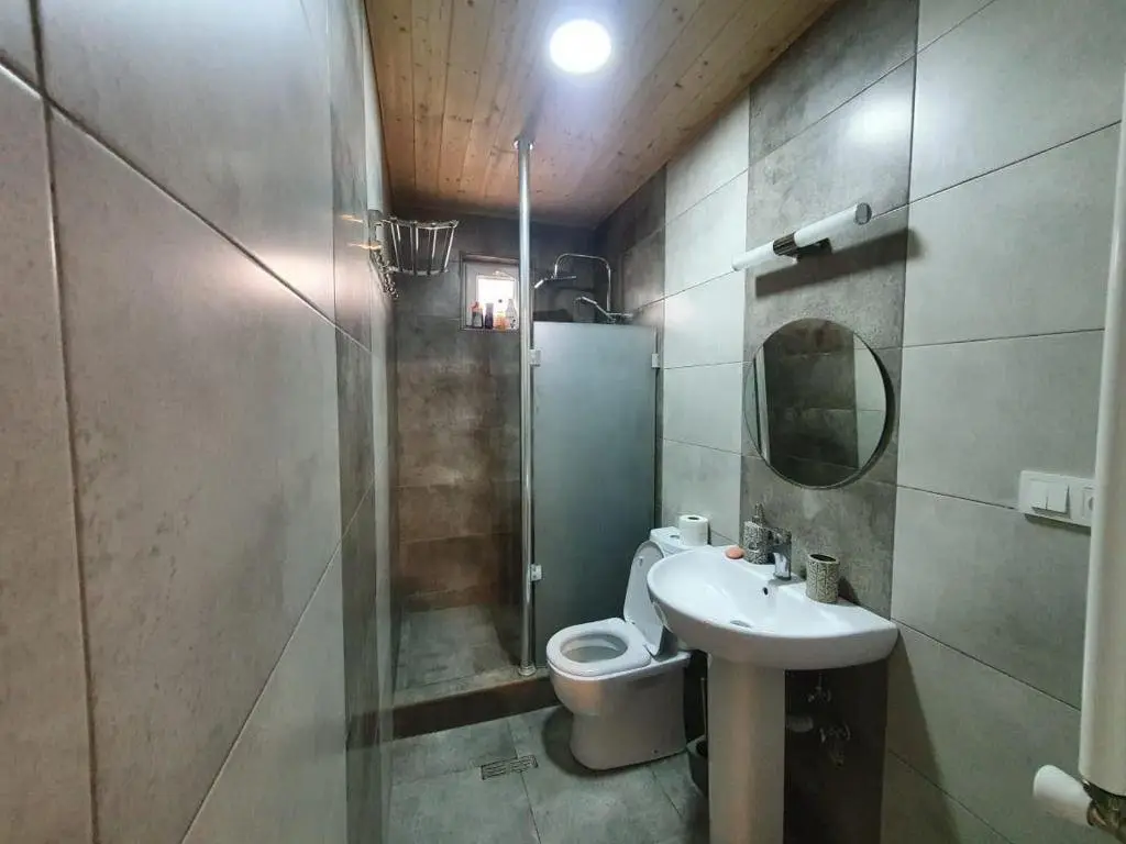 Тбилиси: Private House, In The Middle Of The City, In 10 Min. To Fabrika