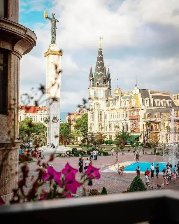 Батуми: Top Luxury Apartament In Heart Of Batumi 50 Meters From Sea