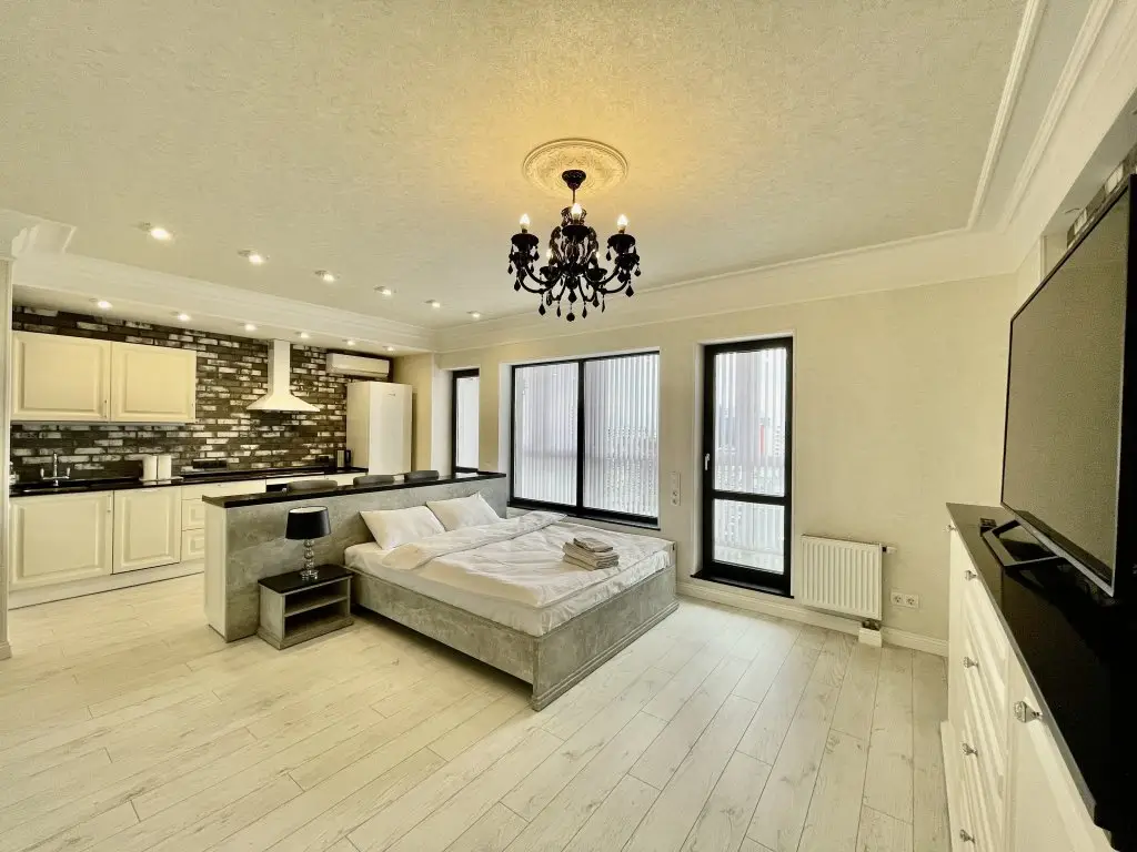 Минск: Апартаменты HomeApart Мстиславца 15(1)
