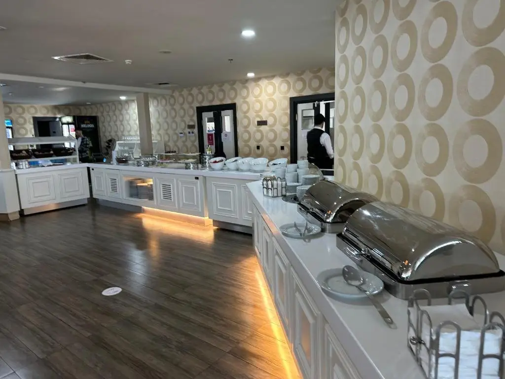 Батуми: Orbi City Luxury Suite