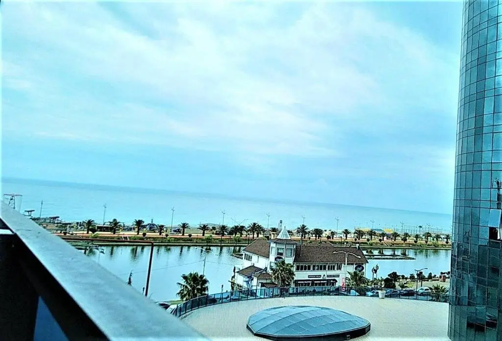 Батуми: NEW LIFE sea view - Orbi City 419