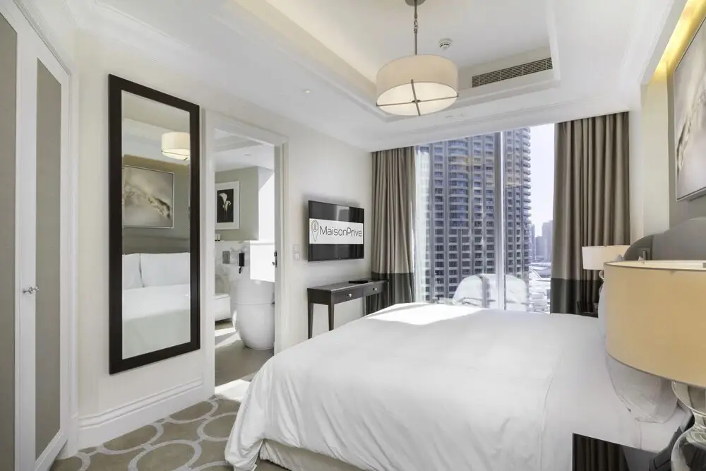 Дубай: The Lofts East Tower by Maison Privee