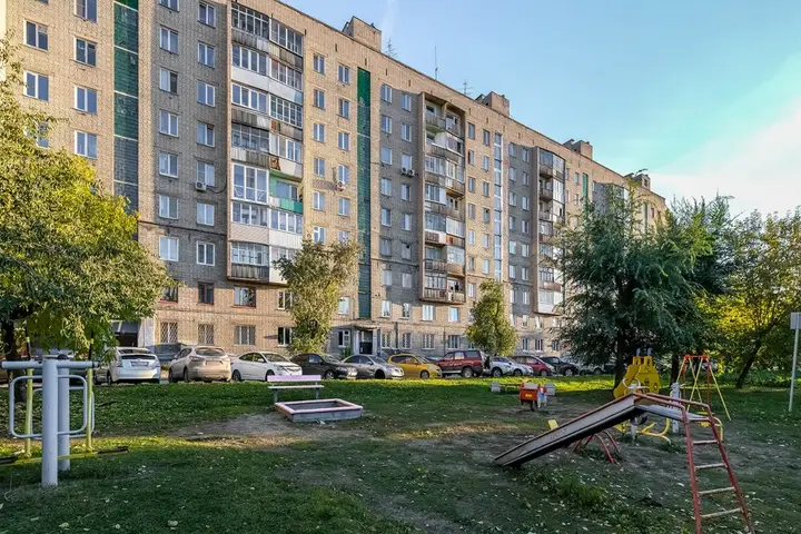 Новосибирск: Квартира 1 комнатная на Челюскинцев 14 для 2х Человек