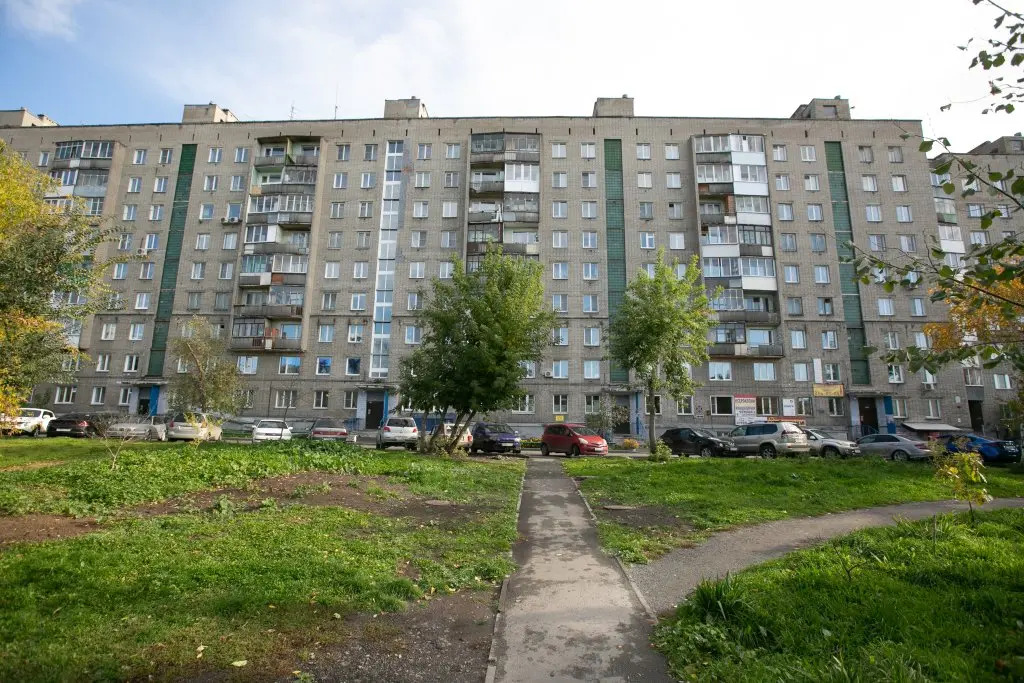 Новосибирск: Квартира 1 комнатная на Челюскинцев 14-158