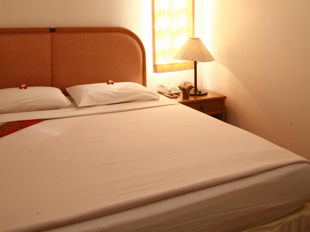 Бангкок: The Regent Silom Hotel Bangkok