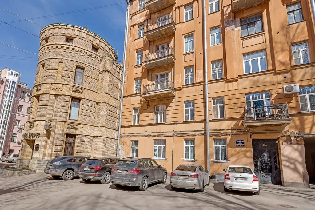 Санкт-Петербург: Апартаменты у Авроры ВПитер на сутки
