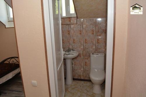 Амбролаури: Hotel Paradise