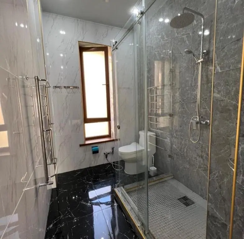Туркестан: Karavan Saraj 2