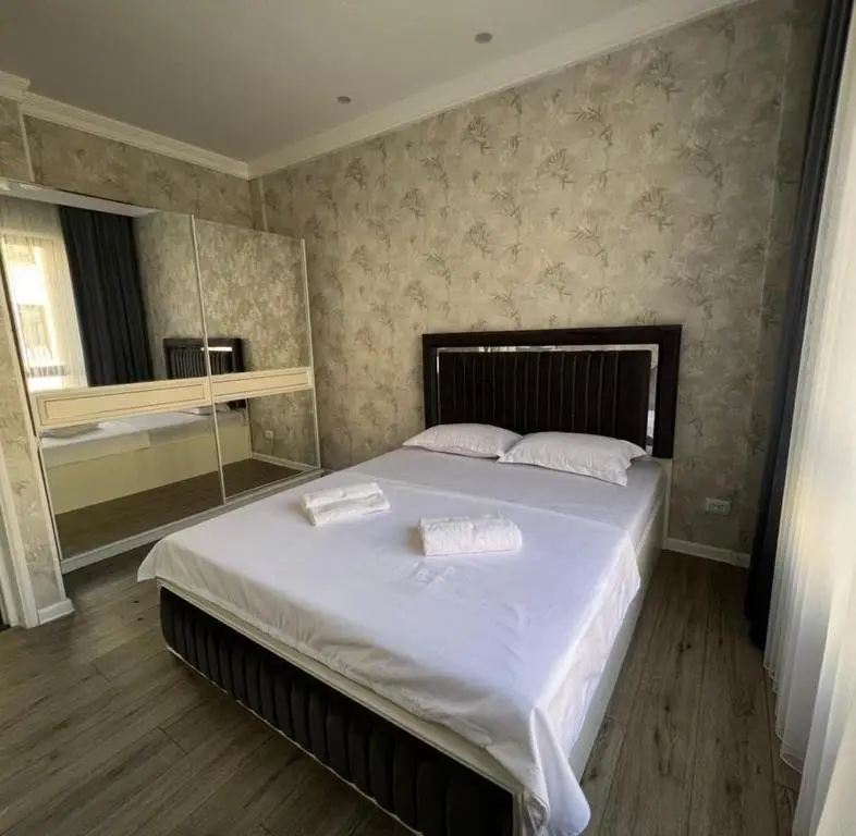 Туркестан: Karavan Saraj 2