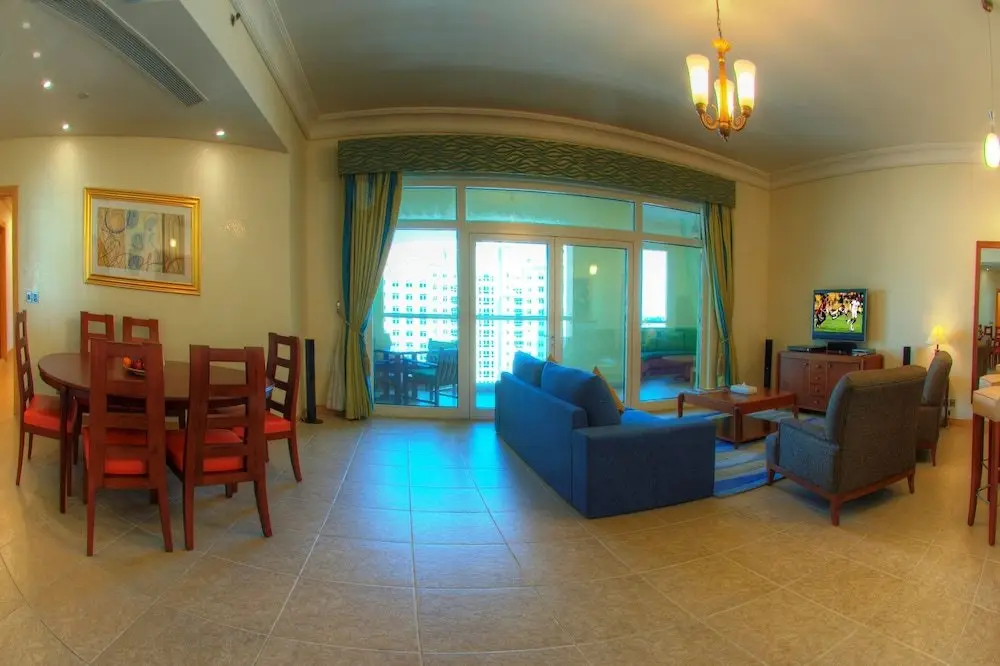 Дубай: Royal Club Palm Jumeirah Dubai