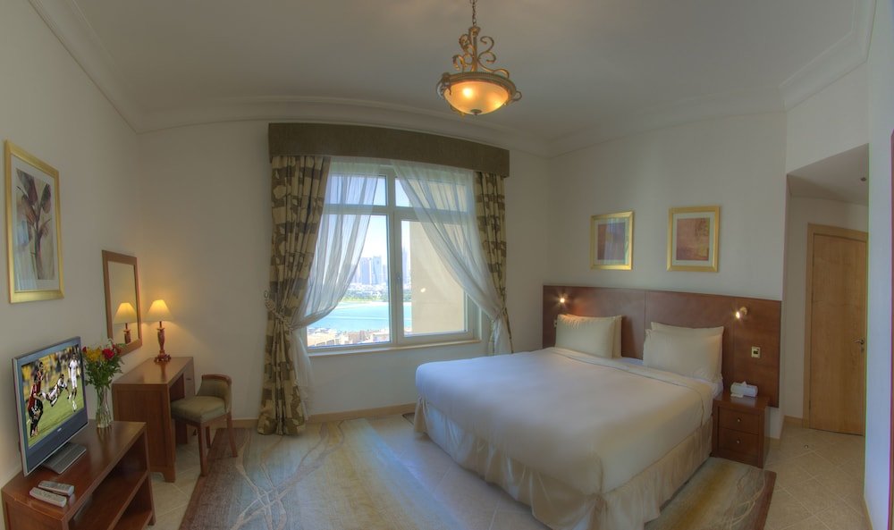 Дубай: Royal Club Palm Jumeirah Dubai