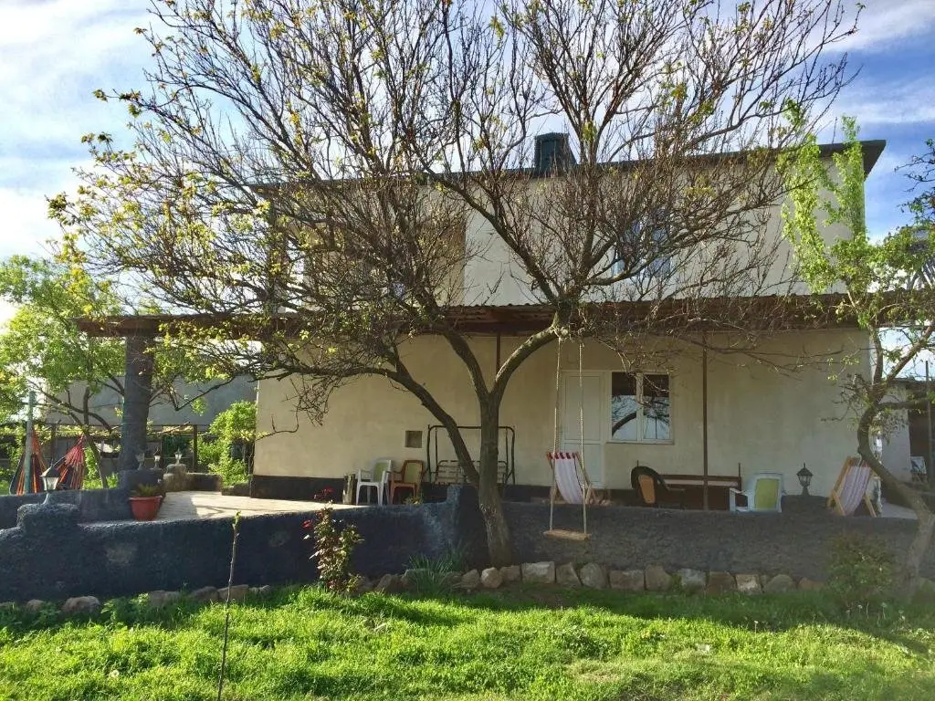 Удабно: Mamukas Guesthouse