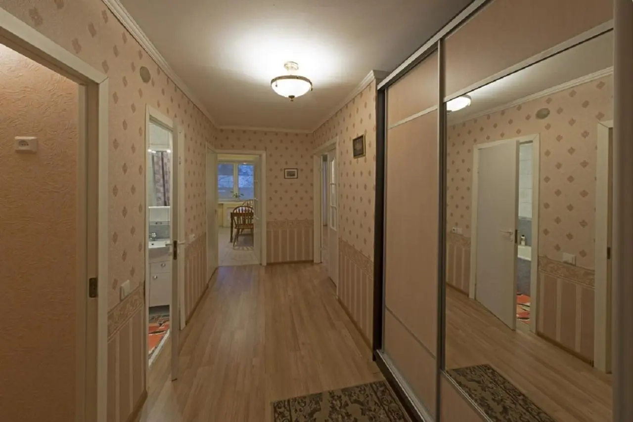 Ярославль: Apartments on Chekhova 27