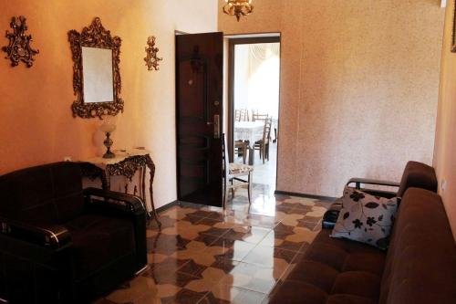Кварели: Betti Hotel