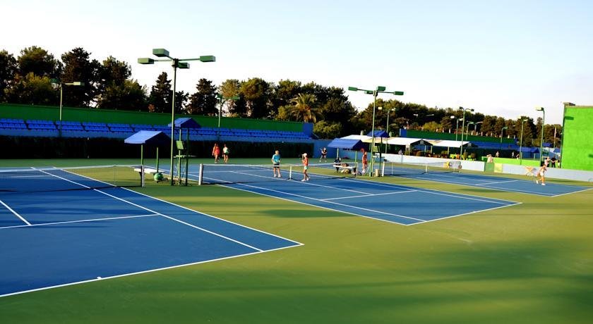 Батуми: Batumi Tennis Club