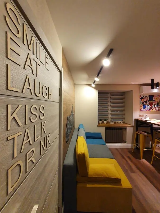 Рыбинск: Home Design Apartments Naberezhnaya