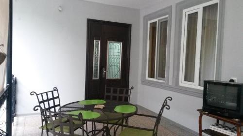 Батуми: Medeyas House