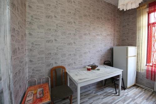 Зугдиди: In Old House