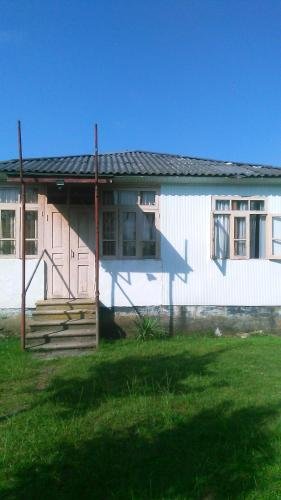Анаклия: Aia