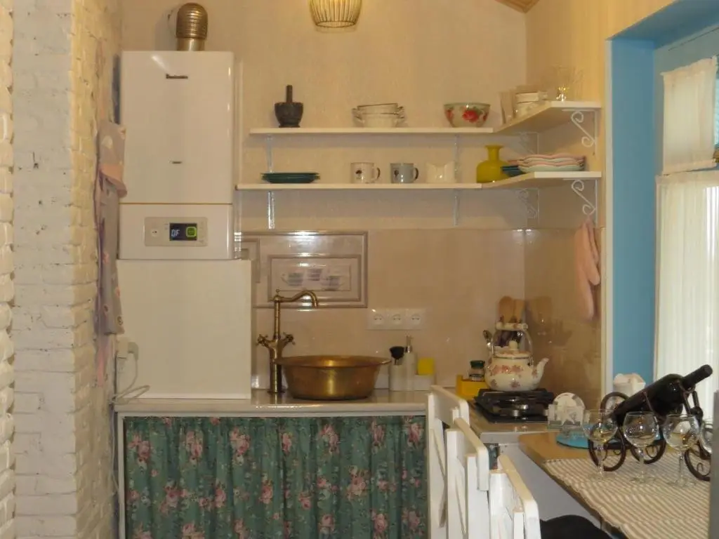 Цинандали: Nino's House