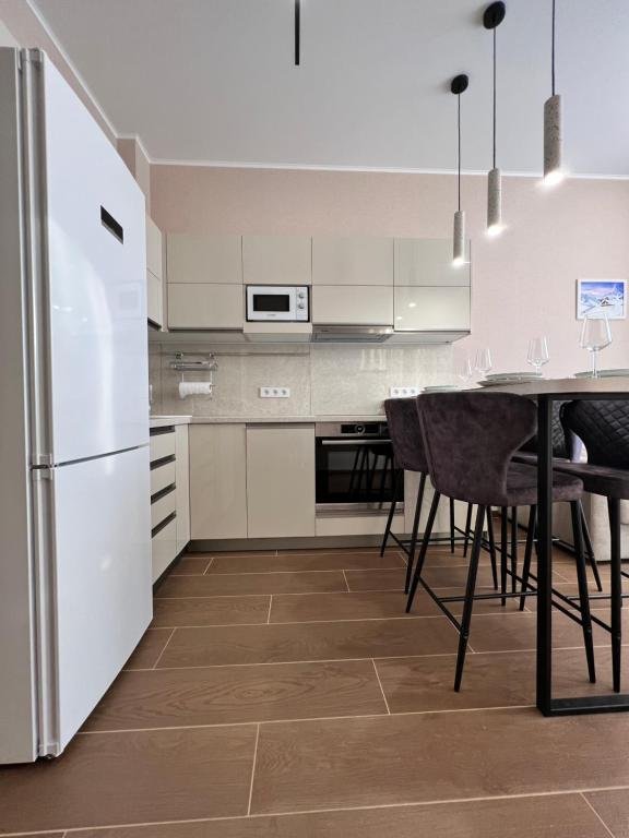 Гудаури: VIP квартира 3 комнаты New Gudauri, Alpic