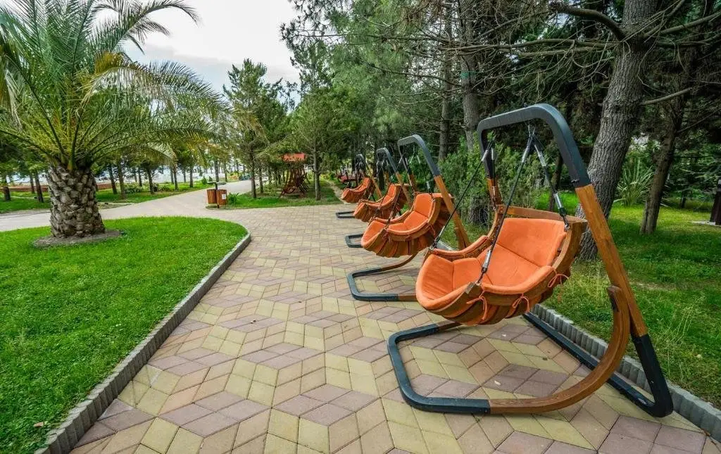 Чакви: Dreamland Oasis 7 Chakvi
