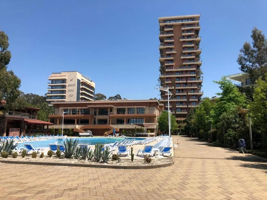 Чакви: Leo Group BEST STUDIO 1101 Dreamland Oasis CHAKVI