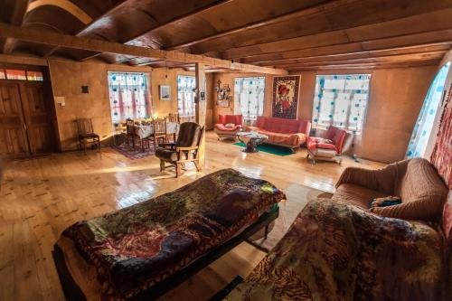Местиа: Guesthouse Tanano