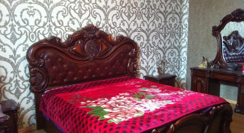 Зугдиди: Guesthouse on Levan II Dadiani Street