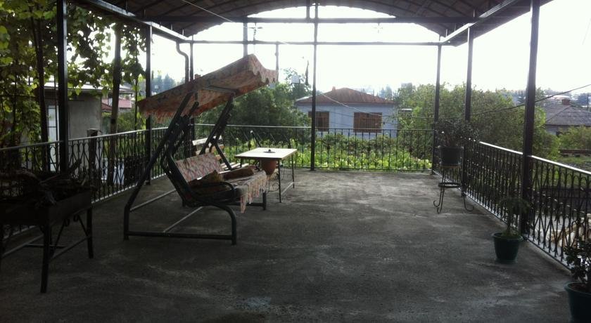 Зугдиди: Guesthouse on Levan II Dadiani Street