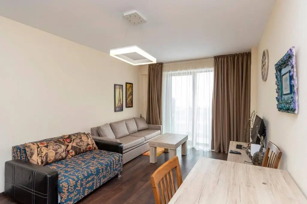 Гудаури: bright and cozy 1br apartment in new gudauri