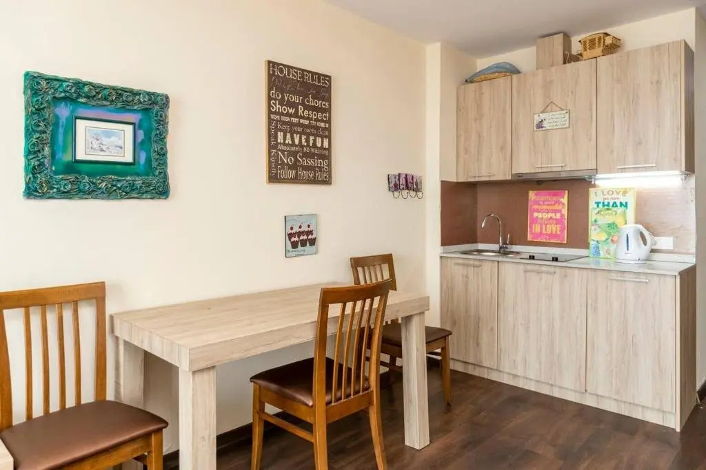 Гудаури: bright and cozy 1br apartment in new gudauri