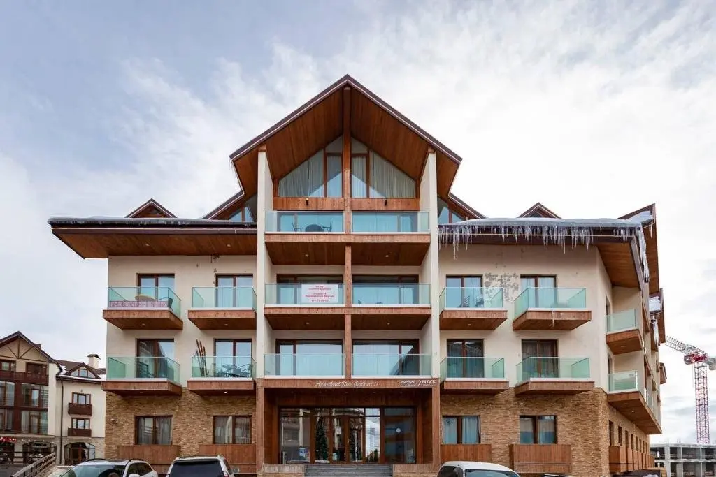 Гудаури: bright and cozy 1br apartment in new gudauri