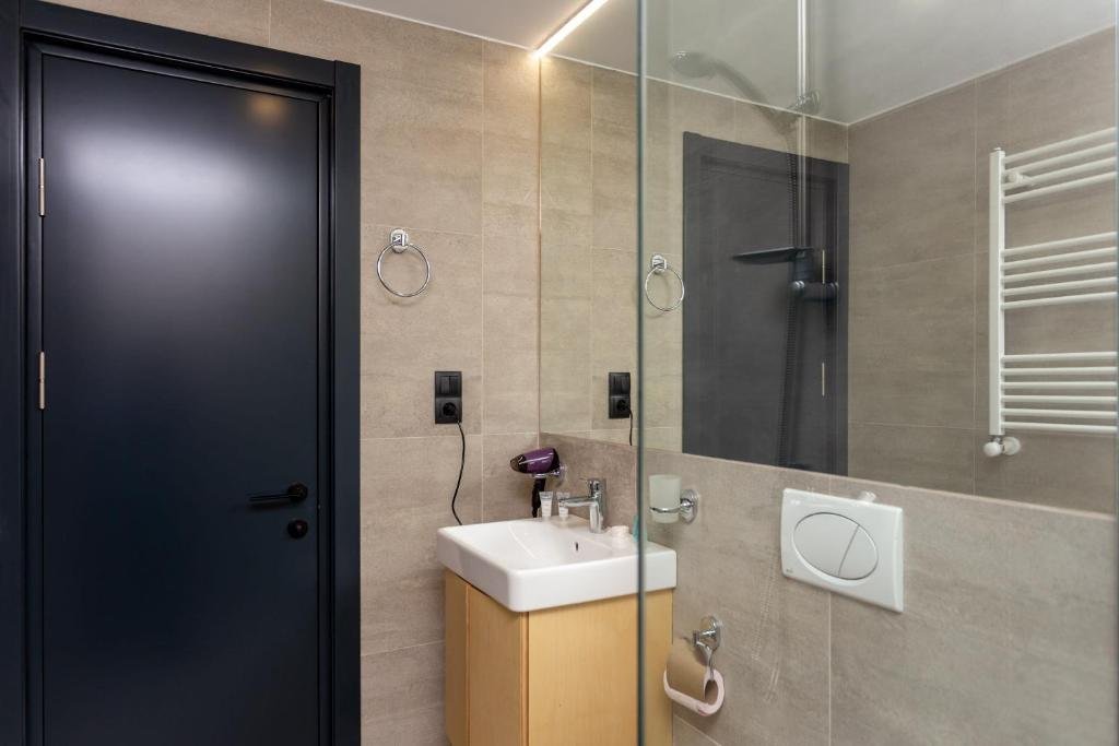 Бакуриани: charming 1br apartment in kokhta mitarbi