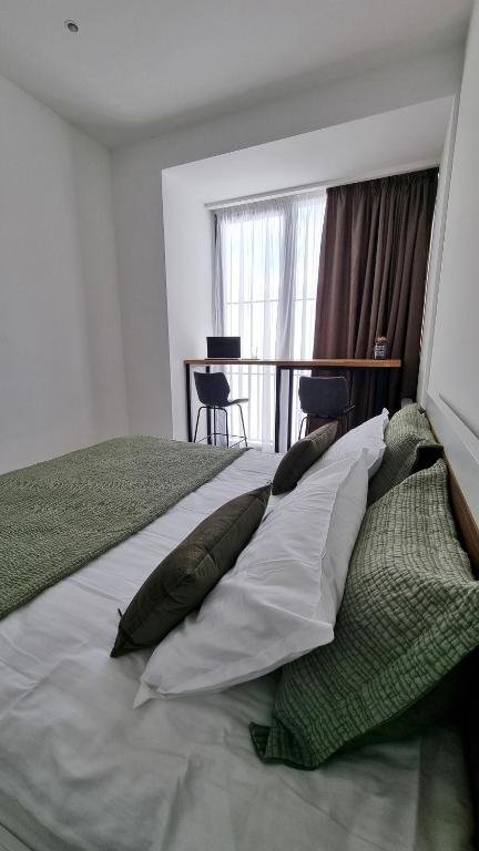 Гудаури: Luxurious 2Br Apartment With Mountain Piste View, Close To Main Gondola