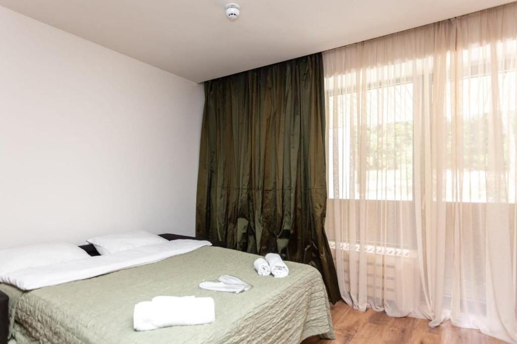 Бакуриани: Comfy Studio Apartment w balcony