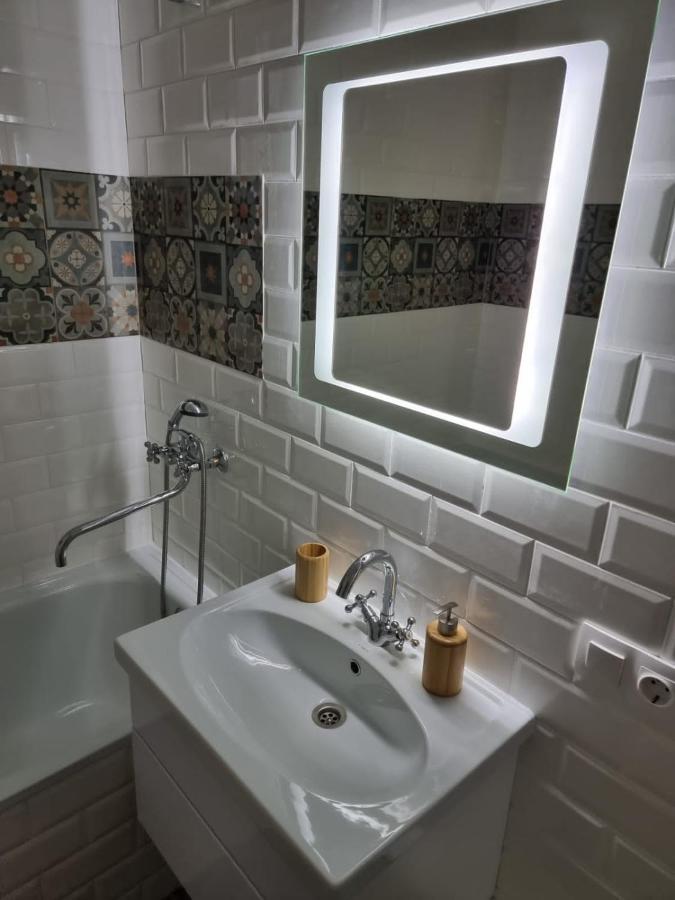 Ярославль: Apartment # 7 on Pervomayskaya St.