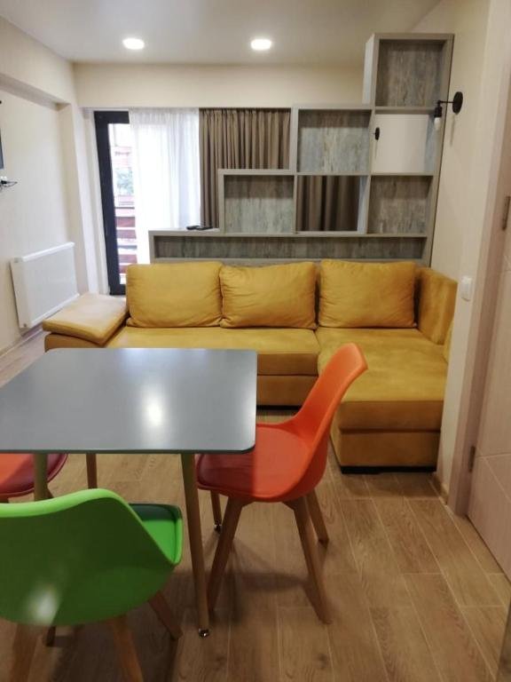 Бакуриани: bakuriani inn apartament n24