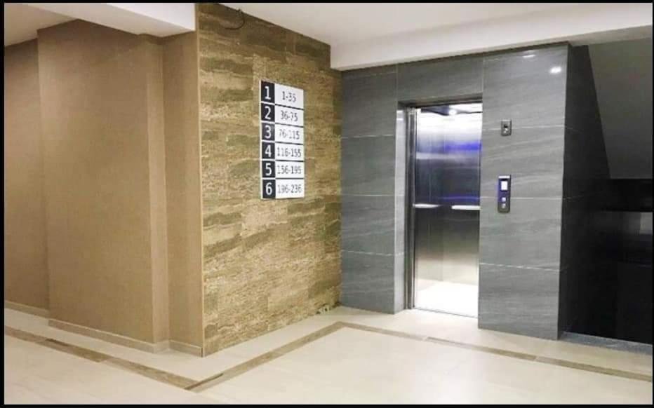 Бакурианский Андезит: haystack apartment 167