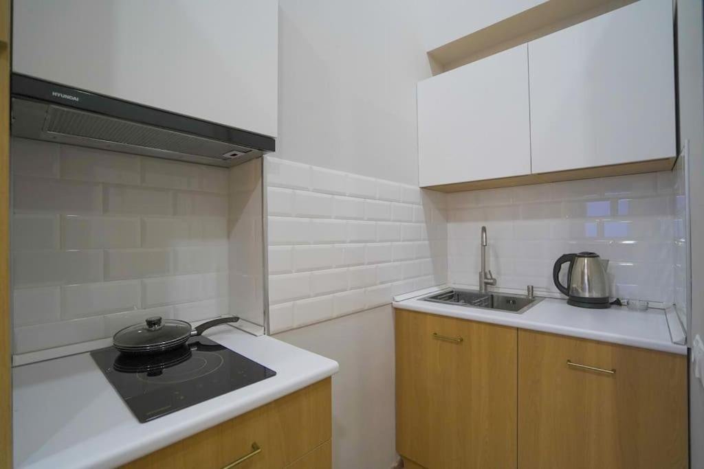 Бакуриани: Leo Group Luxury Apartment 05 562 Bakuriani Inn