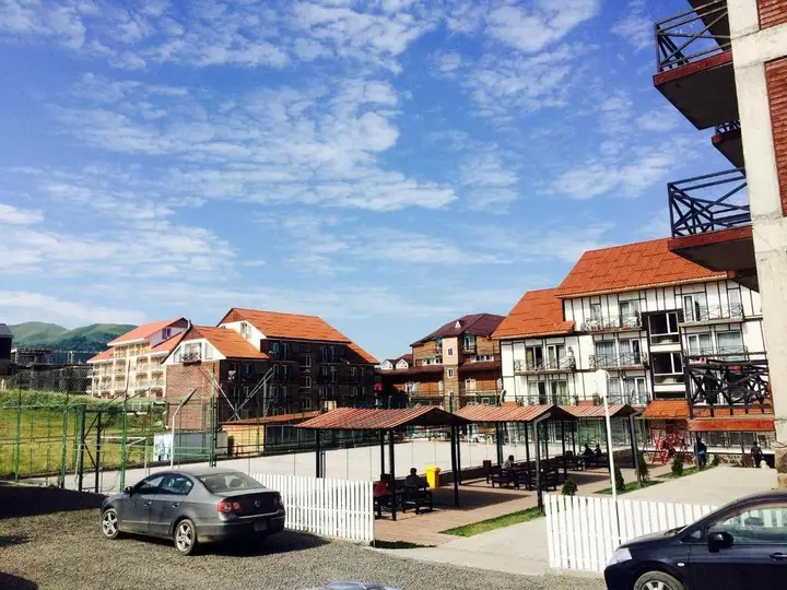 Бакуриани: Apartment 104 "Mgzavrebi Complex"