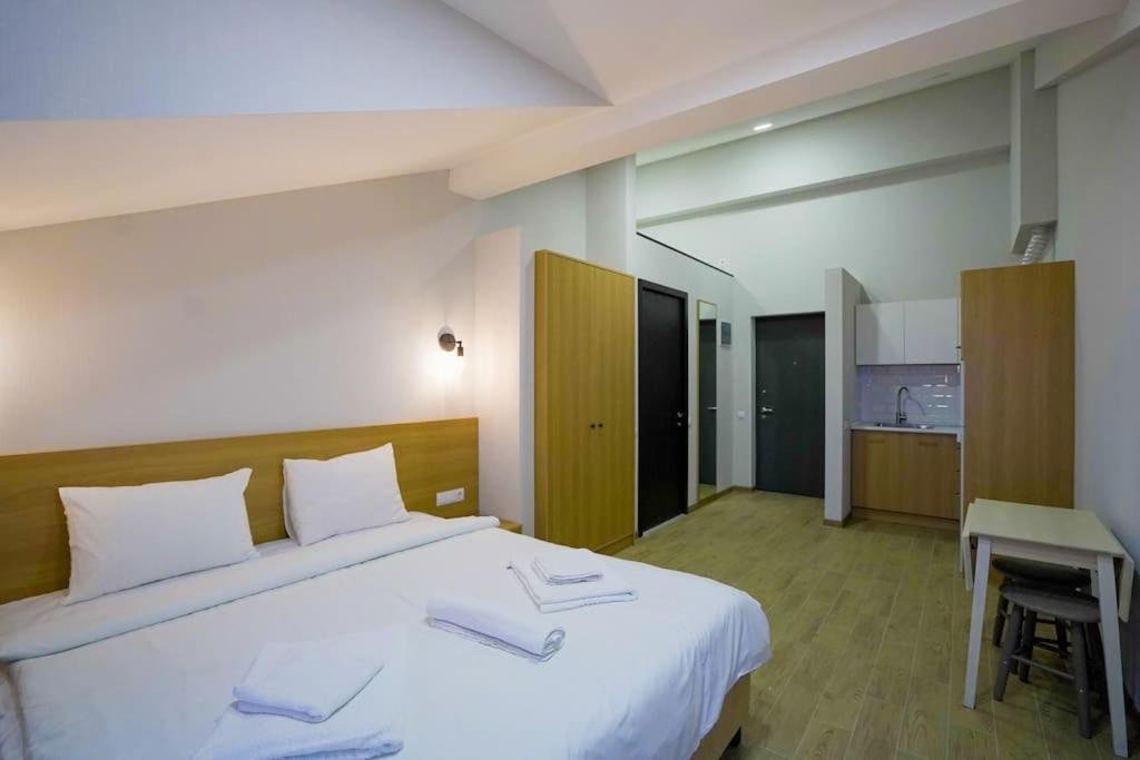 Бакуриани: Leo Group Luxury Apartment 05 560 Bakuriani Inn
