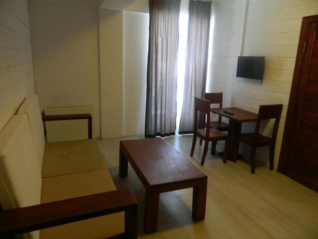 Бакуриани: Mgzavrebi 5 Apartment