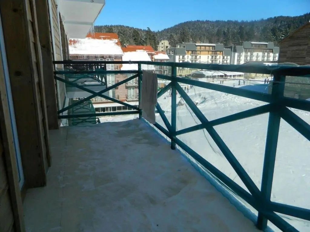Бакуриани: Mgzavrebi 5 Apartment