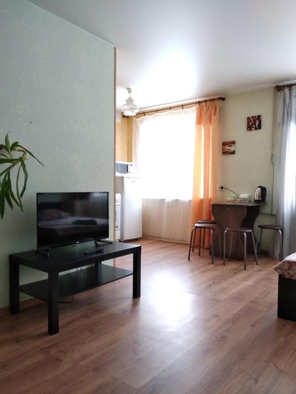 Рыбинск: Studio Uspenskogo 7b